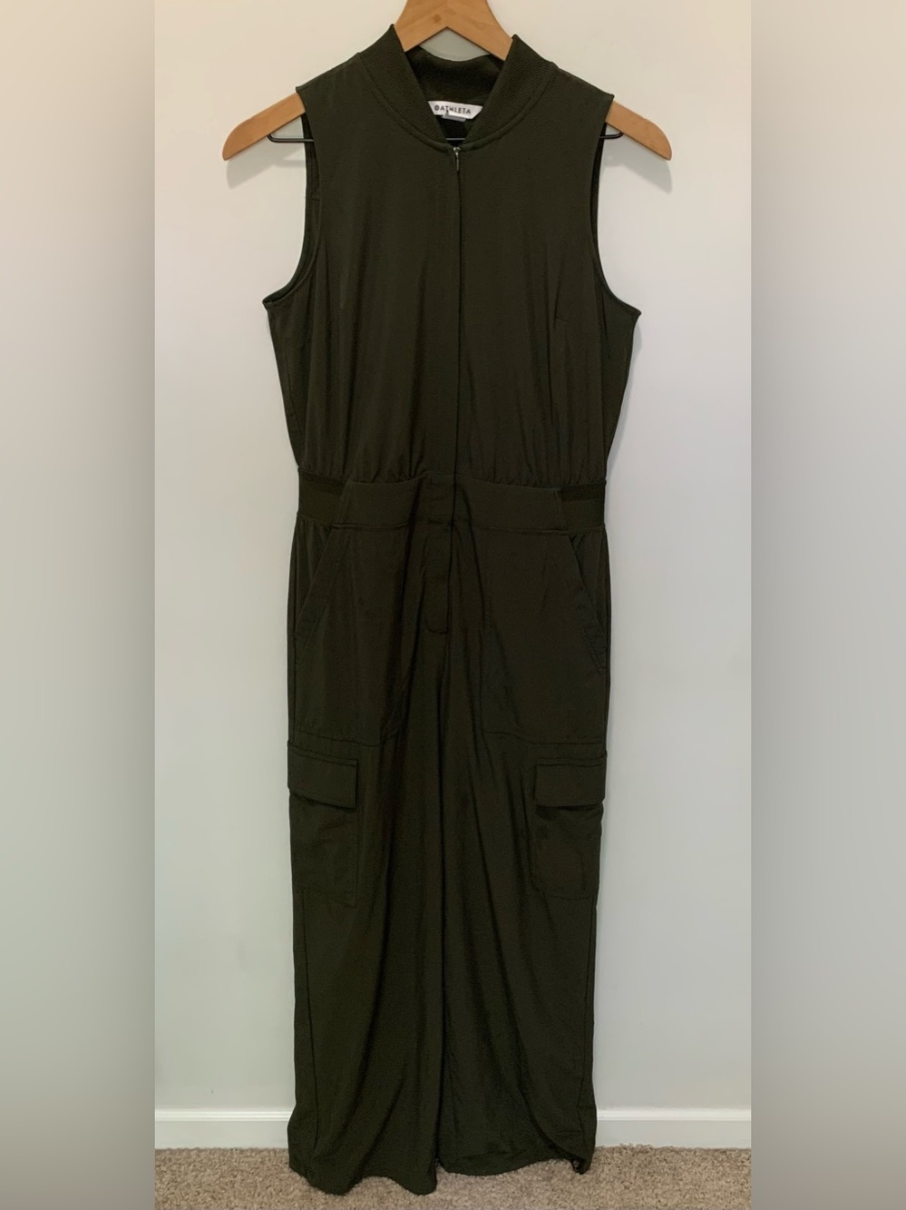 Athleta Brooklyn Utility Jumpsuit Olive Green Size 6